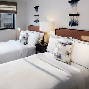 Hotel Redford